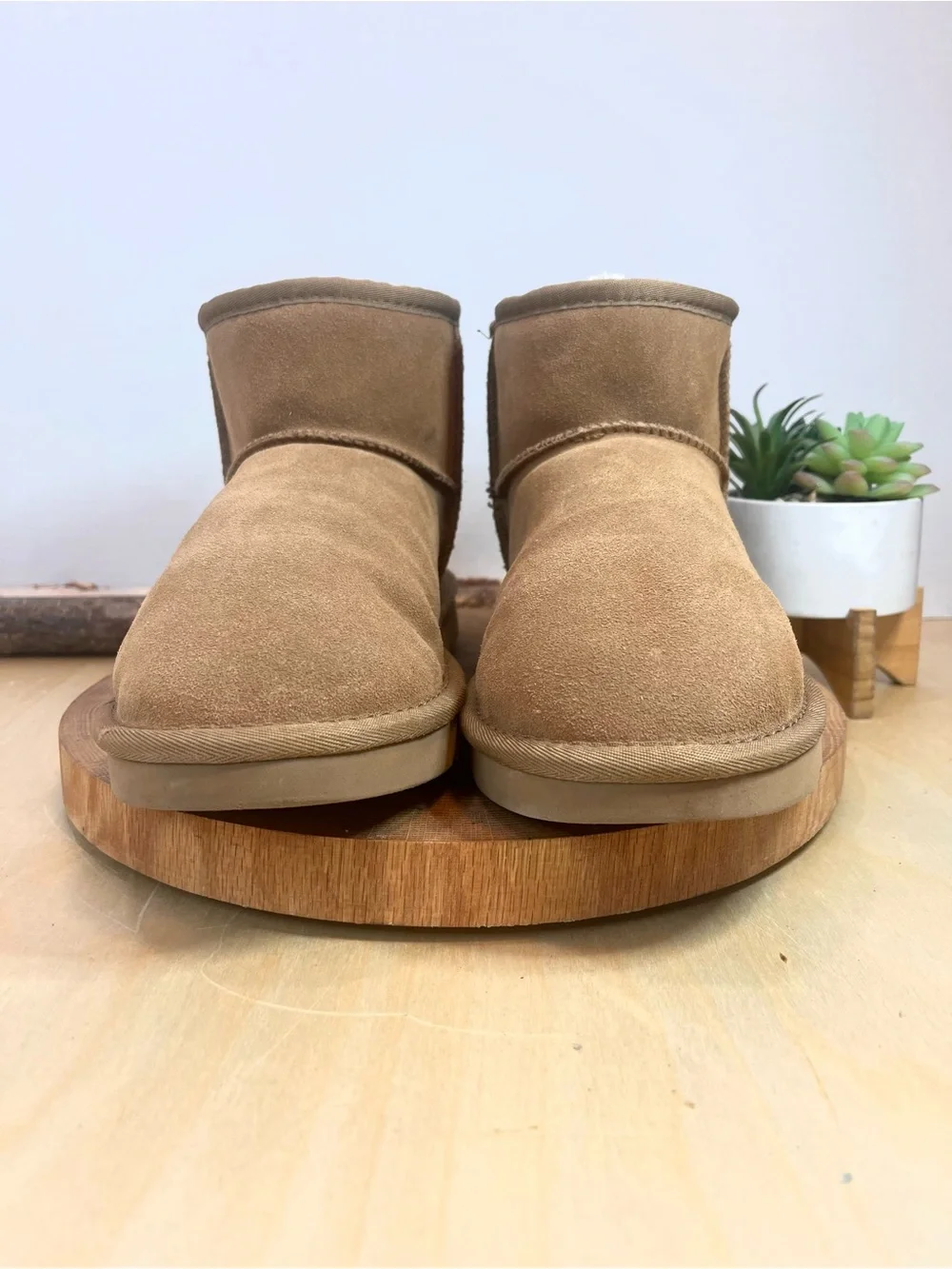 UGG Classic Mini Ankle Boots Women's Size 8 (Approx.)